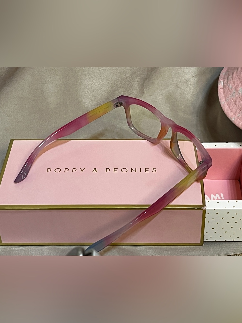 Poppy & Peonies glasses for girls - Picture 8 of 13